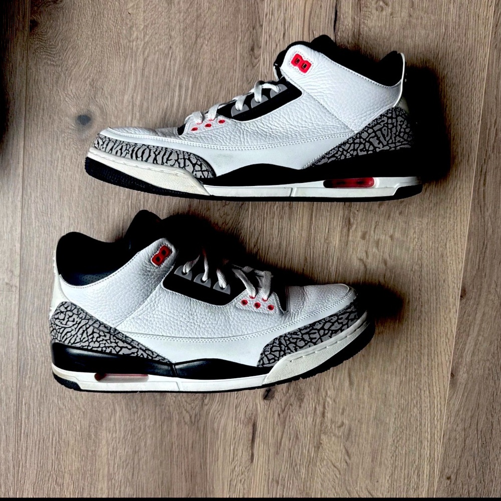 Air Jordan 3 Retro White/Black/Red Sneakers Size 11.5 Infra Red